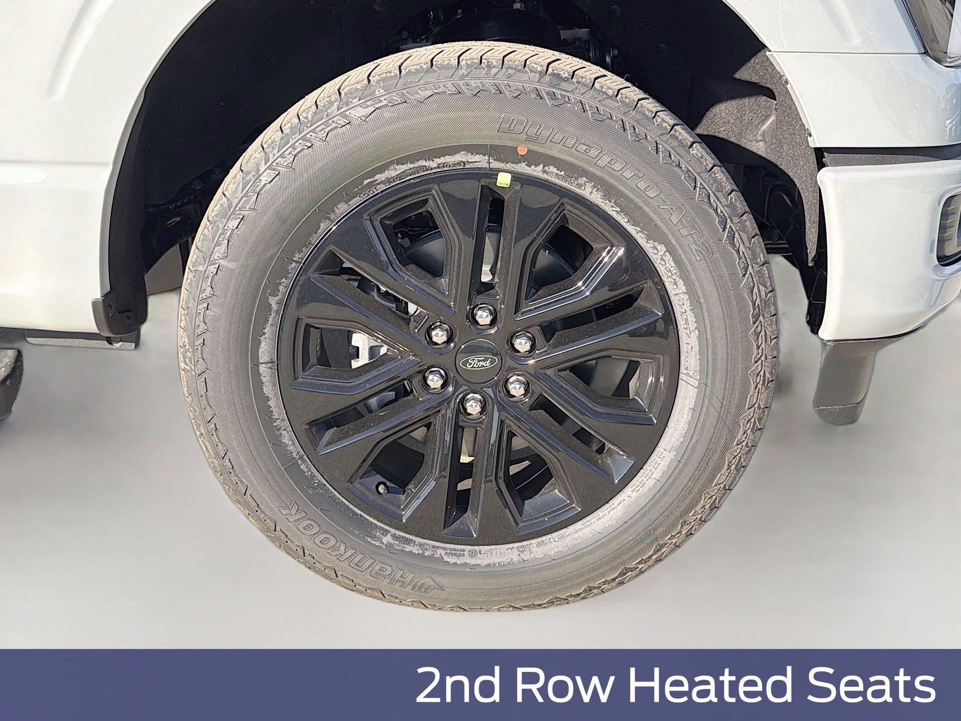 2026 Avalanche Ford F-150 Lariat 4X4 Truck