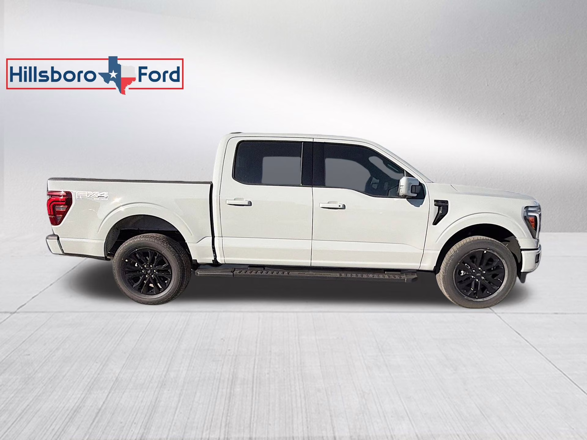 2026 Avalanche Ford F-150 Lariat 4X4 Truck