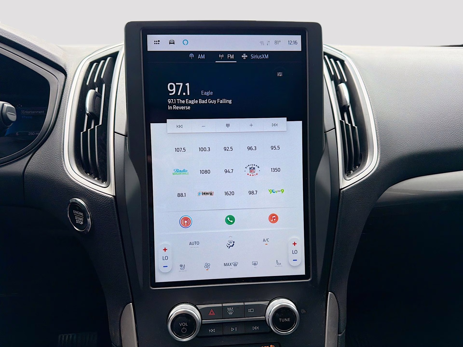 2024 Carbonized Gray Metallic Ford Edge SEL AWD SUV