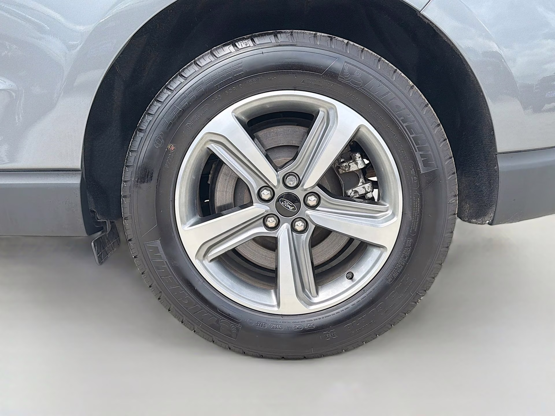 2024 Carbonized Gray Metallic Ford Edge SEL AWD SUV