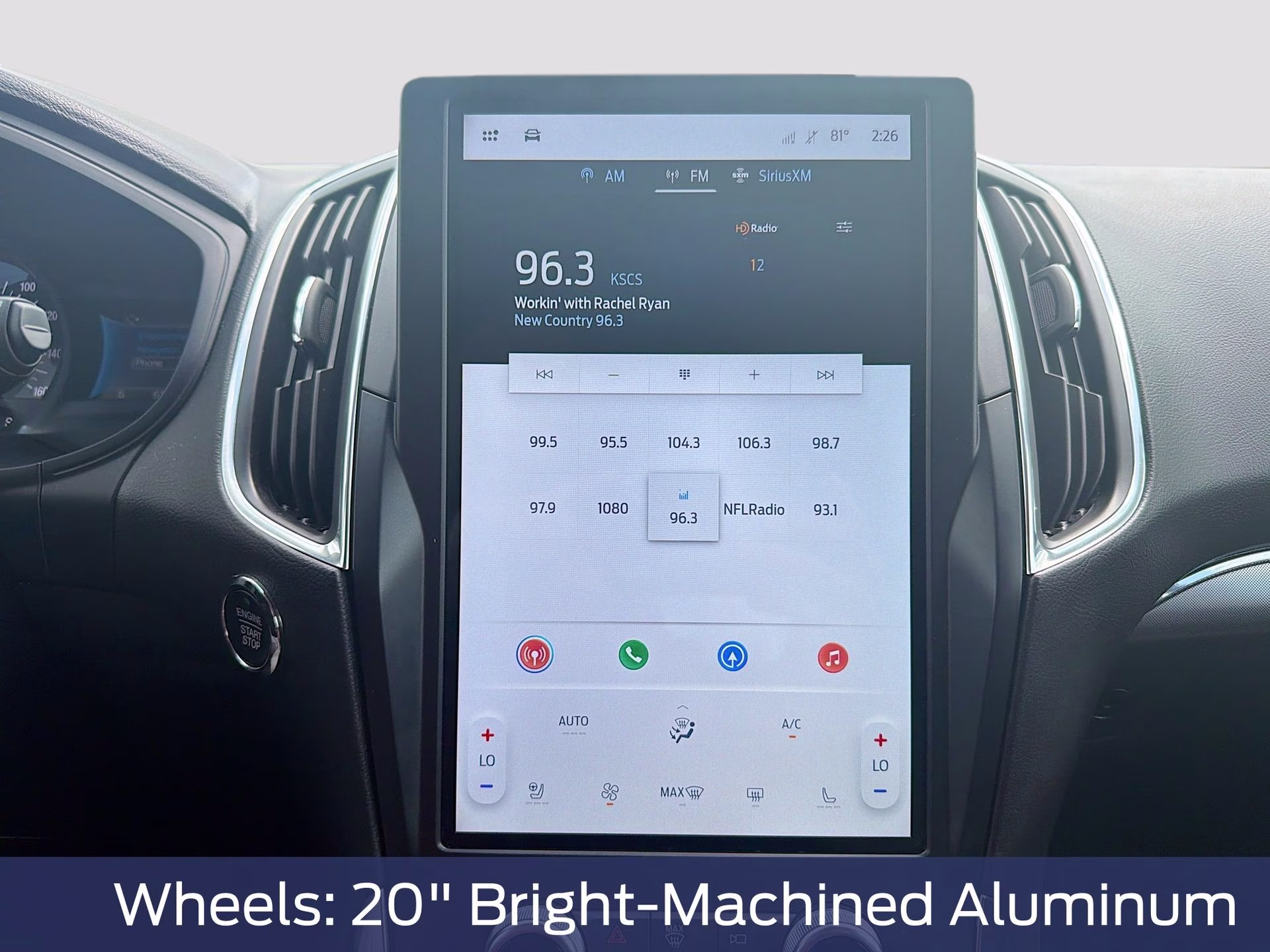 2024 Silver Metallic Ford Edge Titanium AWD SUV