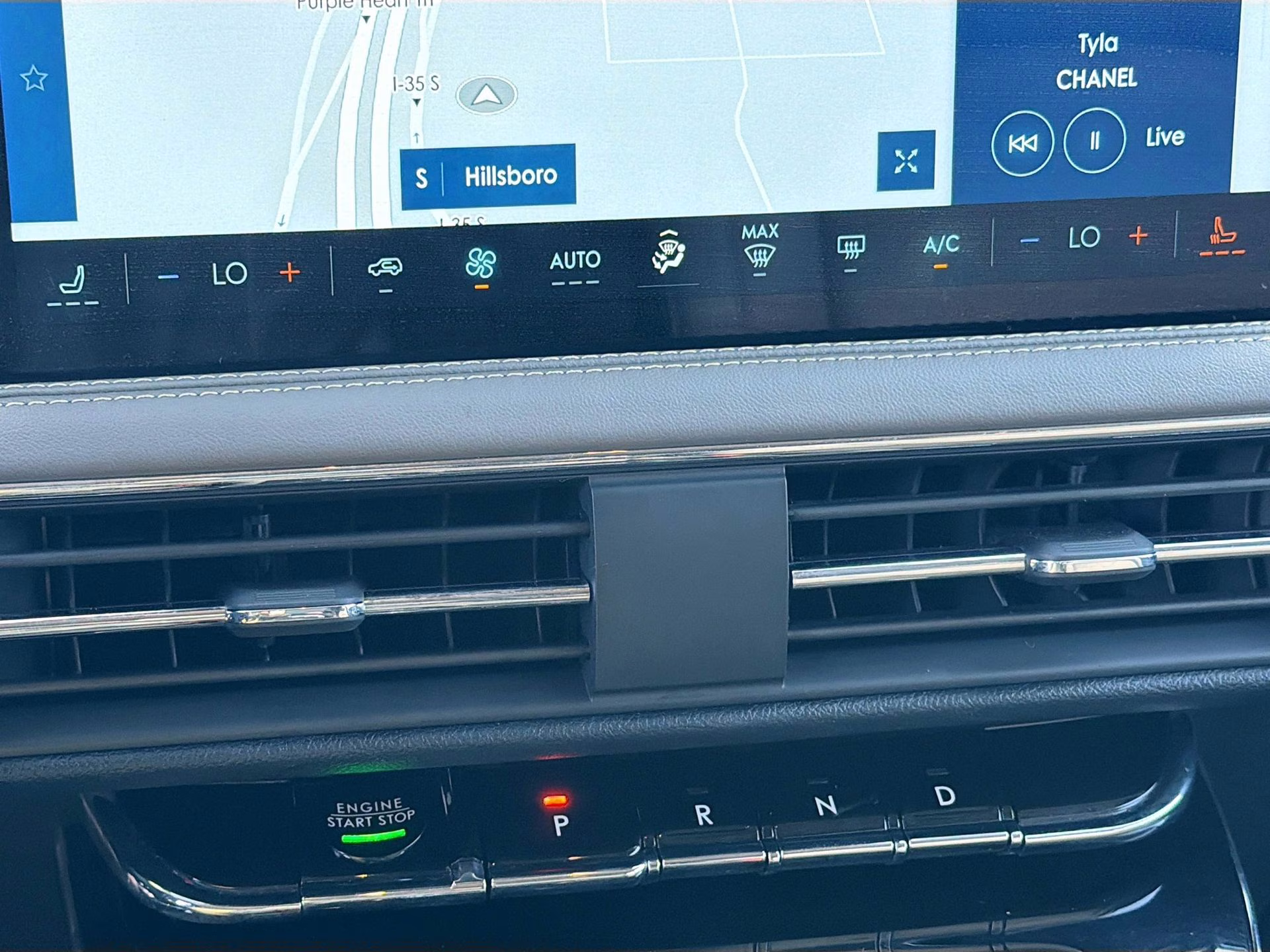 2025 Asher Gray Metallic Clearcoat Lincoln Corsair Premiere FWD SUV