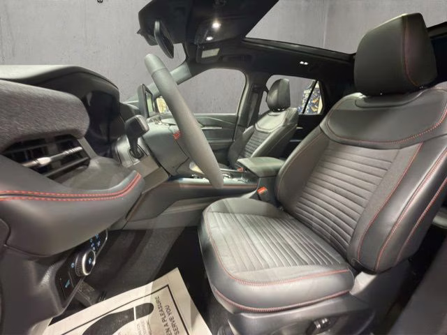 2026 Rapid Red Metallic Tinted Clearcoat Ford Explorer ST-Line 4X4 SUV