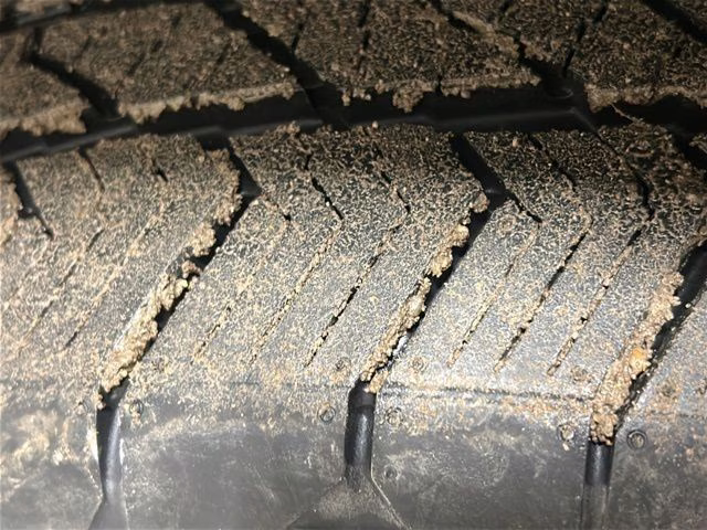 2026 Carbonized Gray Metallic Ford F-150 Lariat Black Appearance 4X4 Truck