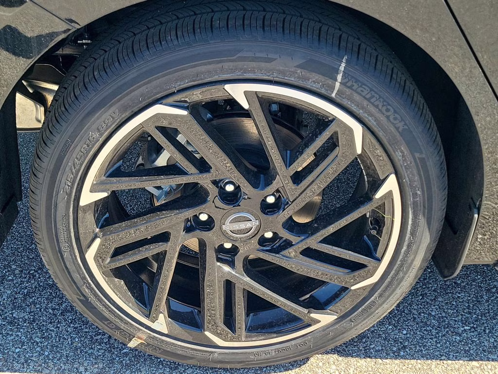 2026 Super Black Nissan Sentra SR FWD Sedan