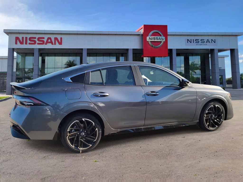 2026 Gun Metallic Nissan Sentra SR FWD Sedan