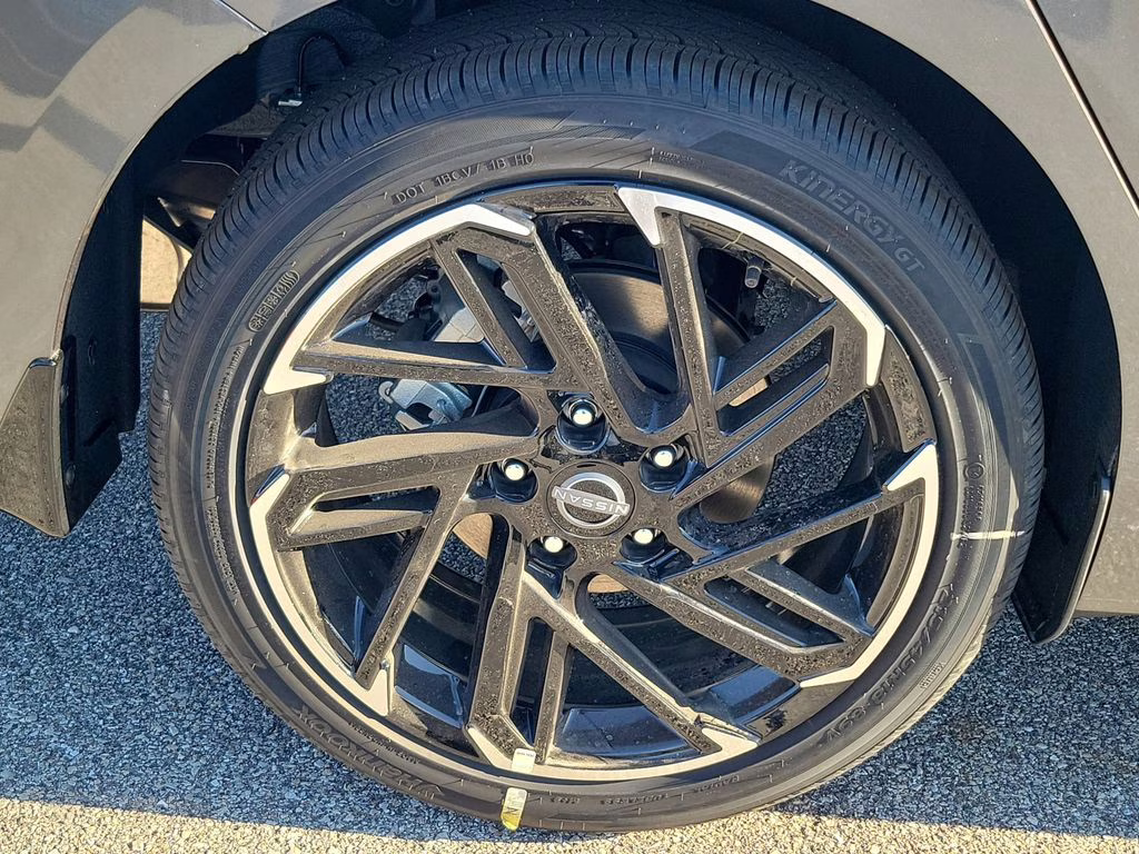 2026 Gun Metallic Nissan Sentra SR FWD Sedan