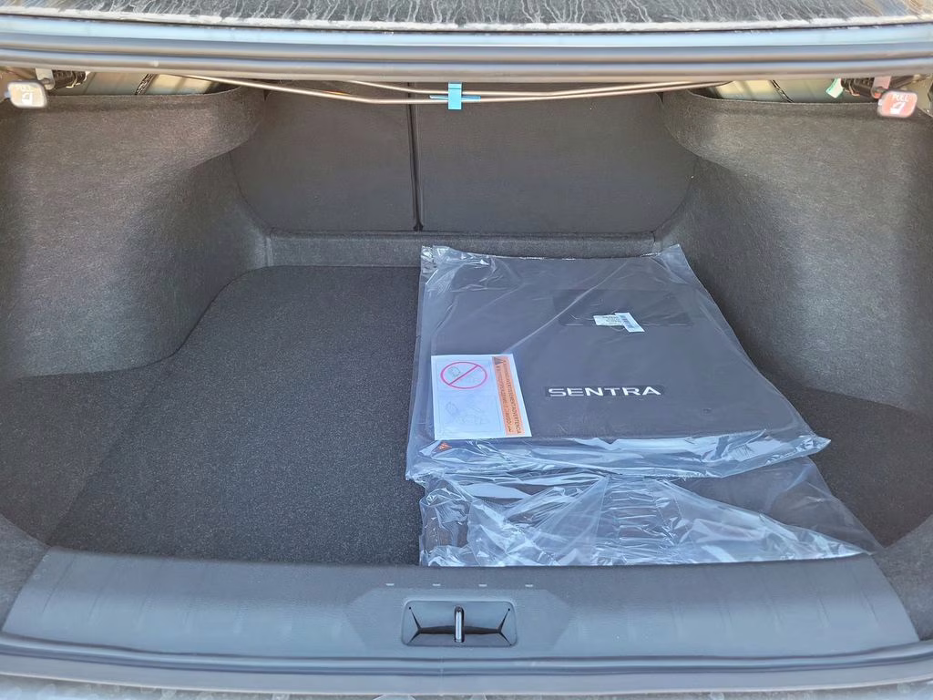 2026 Gun Metallic Nissan Sentra SR FWD Sedan