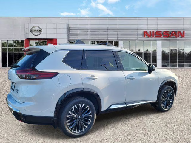 2026 Everest White Pearl Tricoat Nissan Rogue Platinum AWD SUV