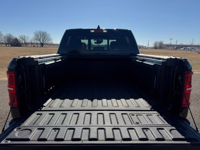 2025 Diamond Black Crystal Pearlcoat Ram 1500 Limited 4X4 Truck