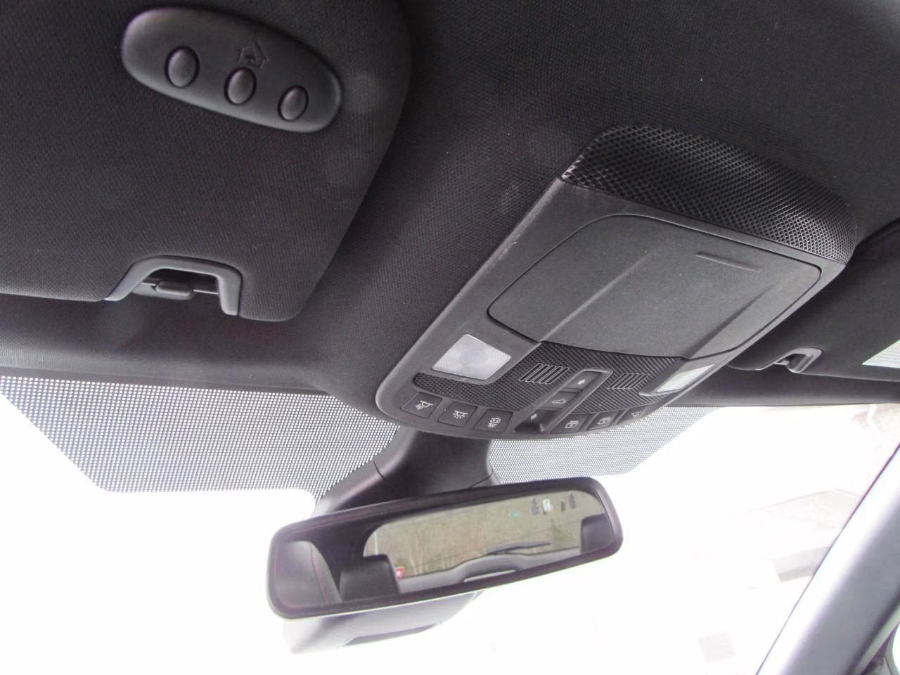 2024 Iconic Silver Metallic Ford Edge ST Line AWD SUV