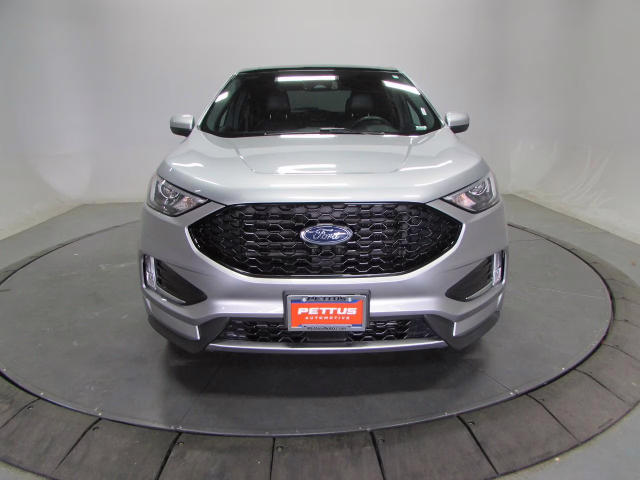 2024 Iconic Silver Metallic Ford Edge ST Line AWD SUV