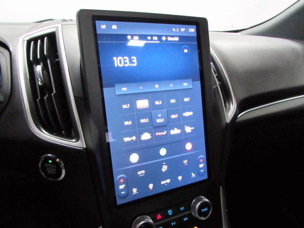 2024 Iconic Silver Metallic Ford Edge ST Line AWD SUV