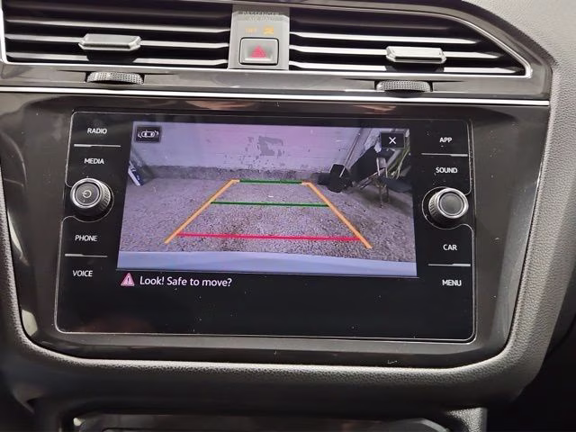 2024 Pure White Volkswagen Tiguan 2.0T SE AWD SUV