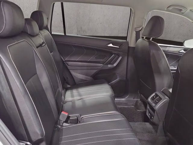 2024 Pure White Volkswagen Tiguan 2.0T SE AWD SUV