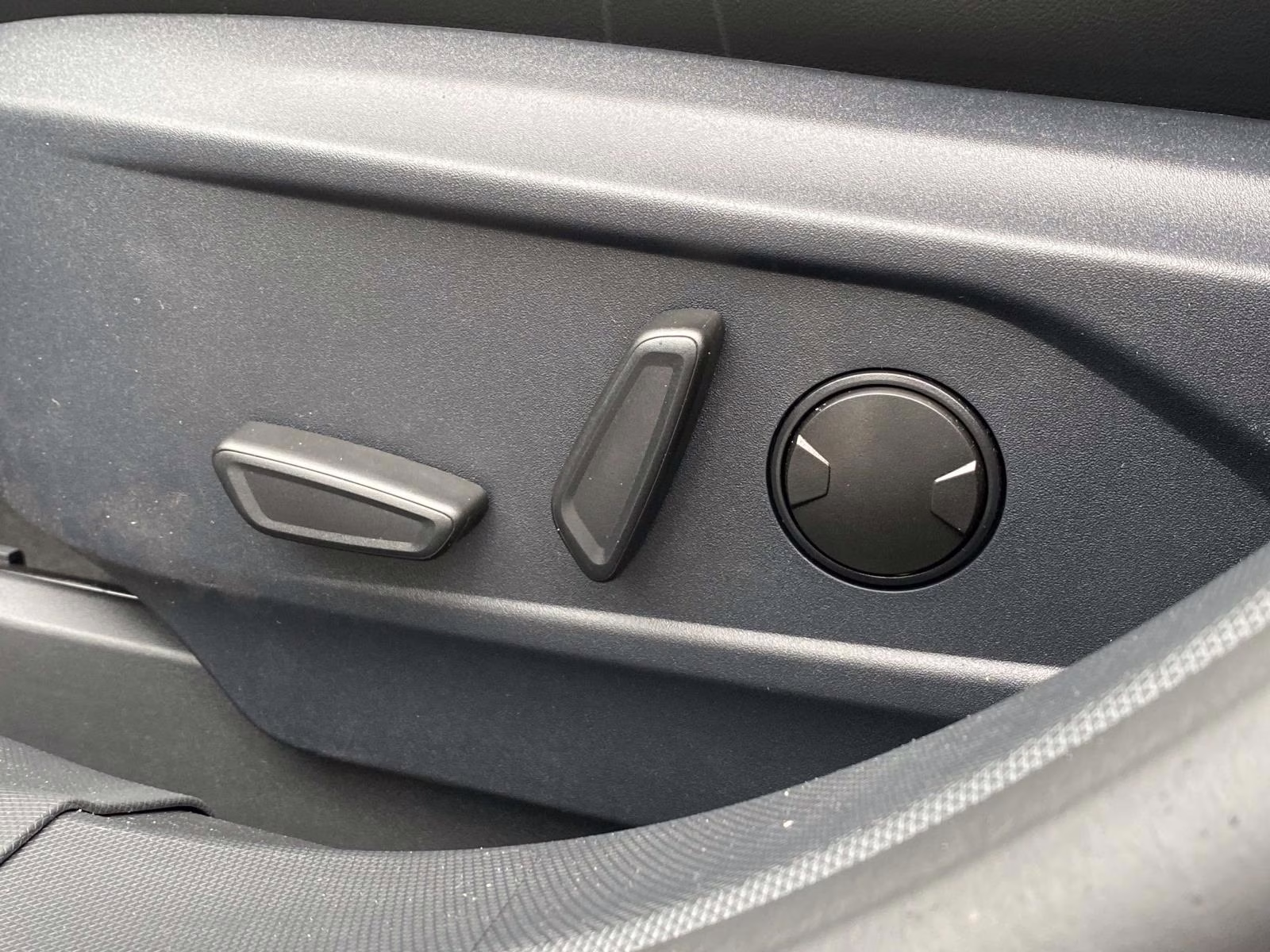 2026 Shadow Black Ford Mustang Mach-E Select RWD SUV