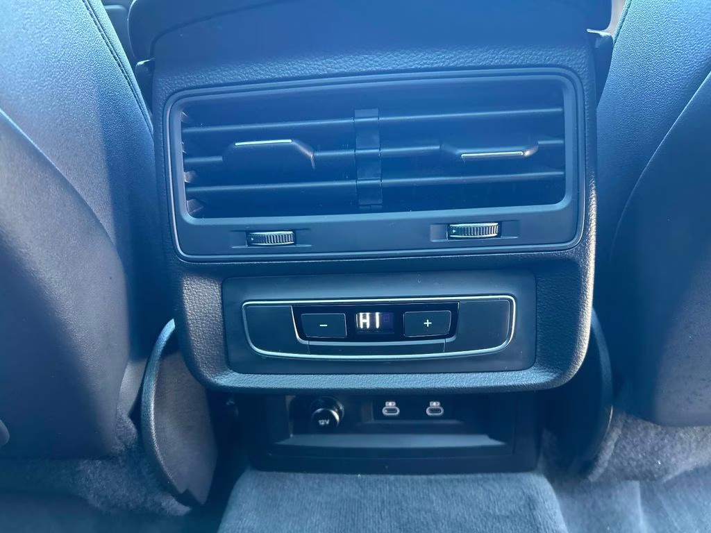 2022 Florett Silver Metallic Audi Q7 55 Premium AWD SUV