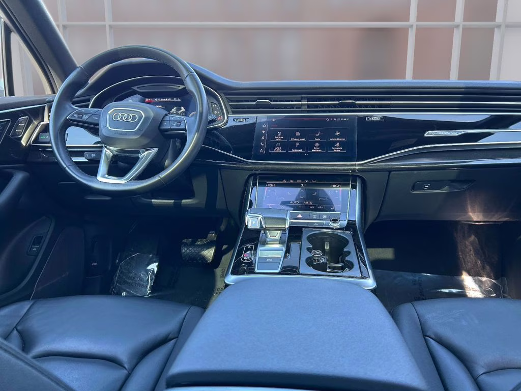 2022 Florett Silver Metallic Audi Q7 55 Premium AWD SUV