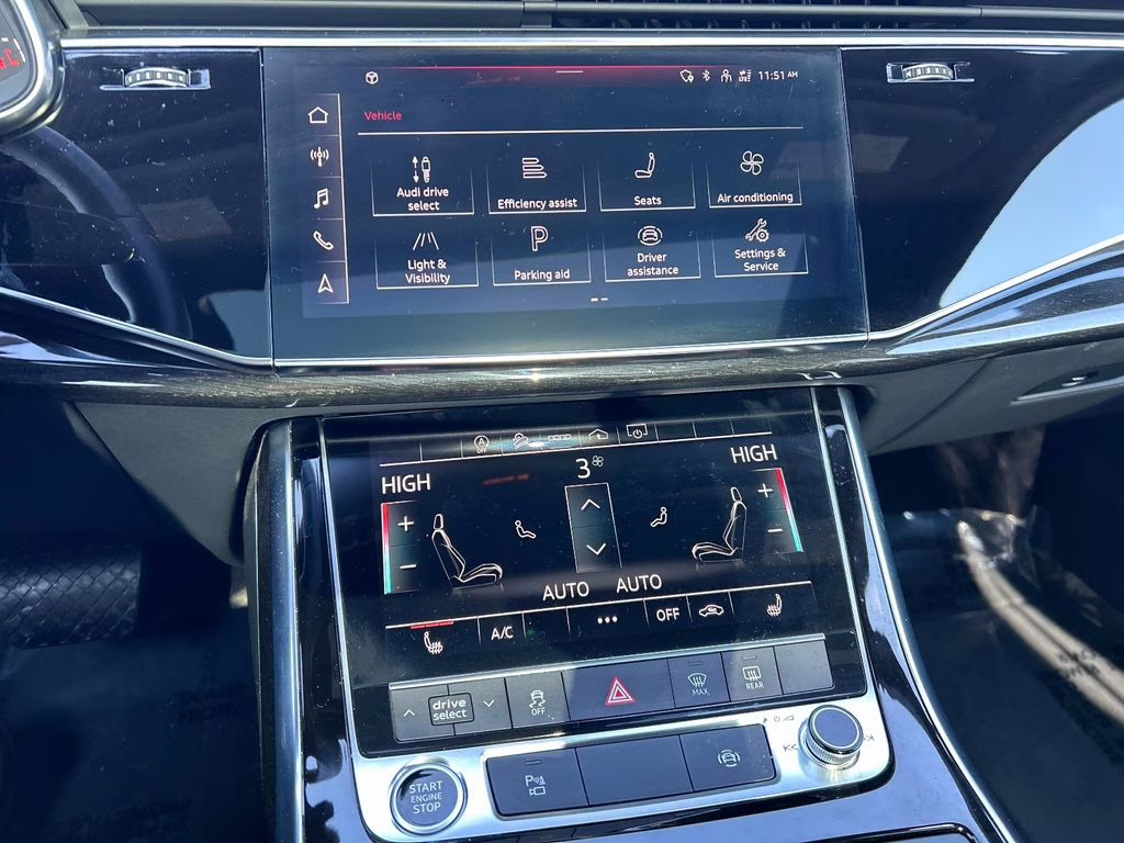 2022 Florett Silver Metallic Audi Q7 55 Premium AWD SUV