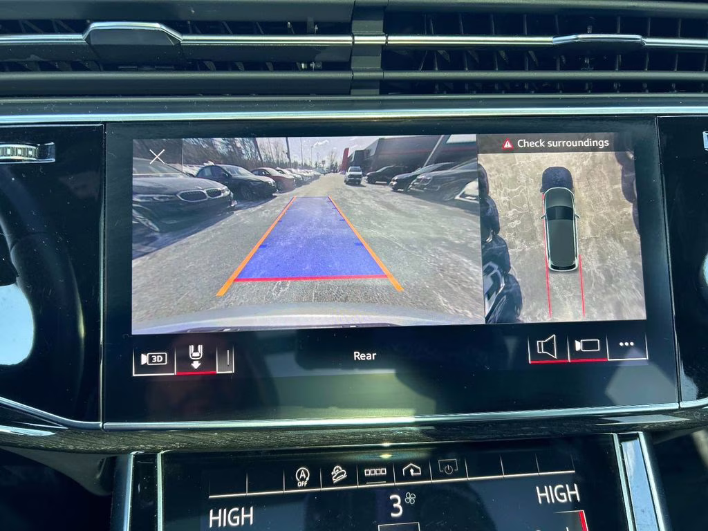 2022 Florett Silver Metallic Audi Q7 55 Premium AWD SUV