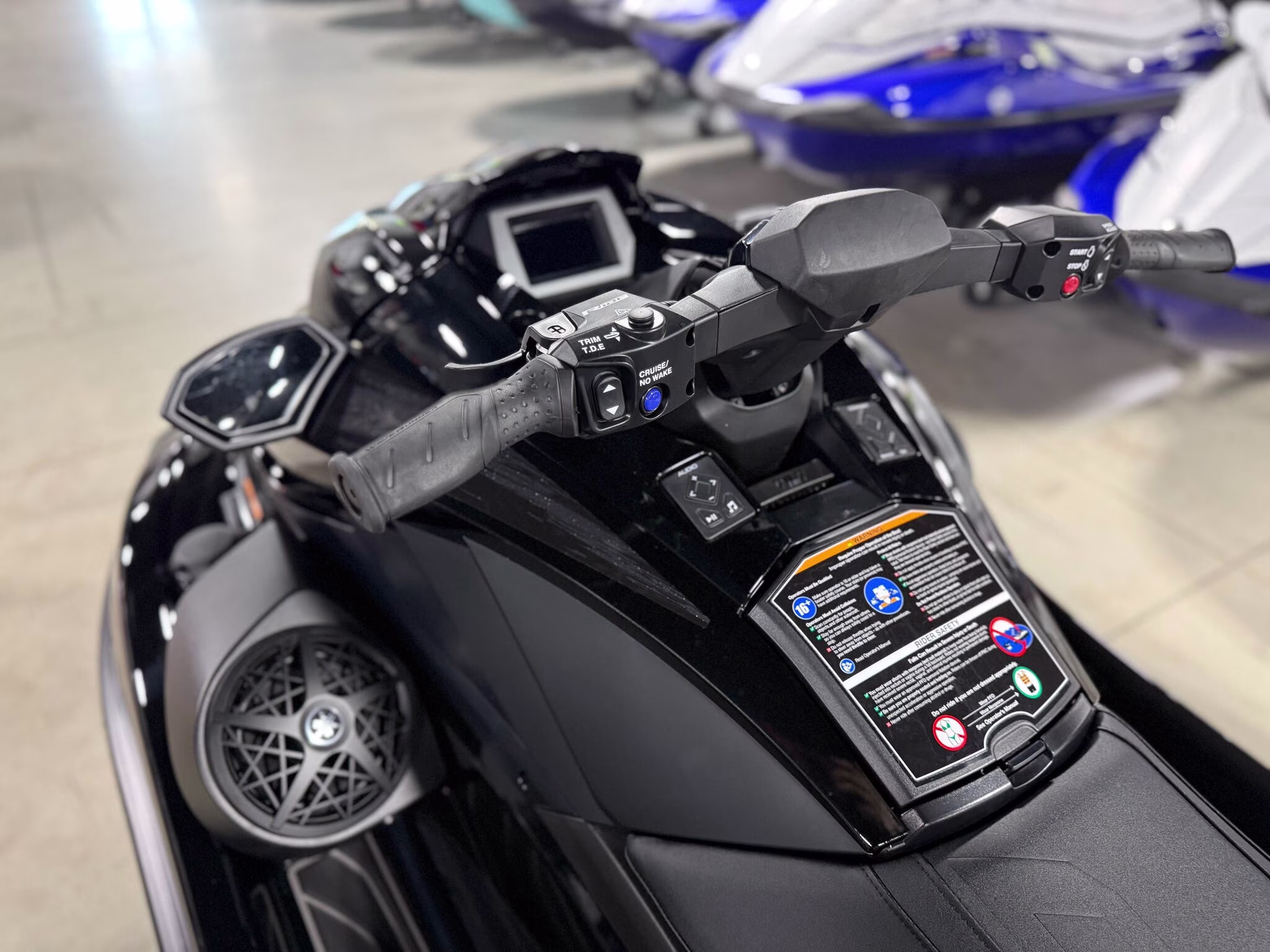 2026 Yamaha GP SVHO Boat