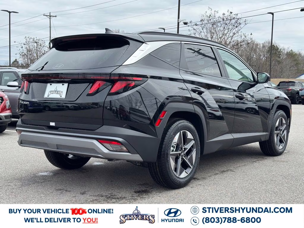 2026 Phantom Black Hyundai Tucson SEL FWD SUV
