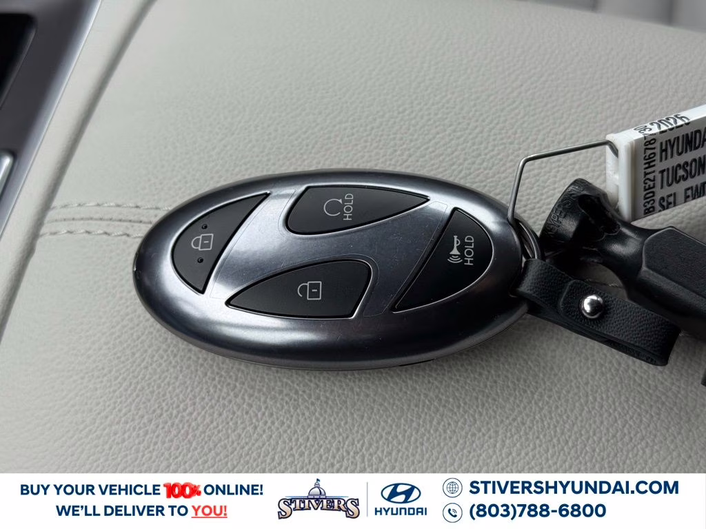 2026 Phantom Black Hyundai Tucson SEL FWD SUV