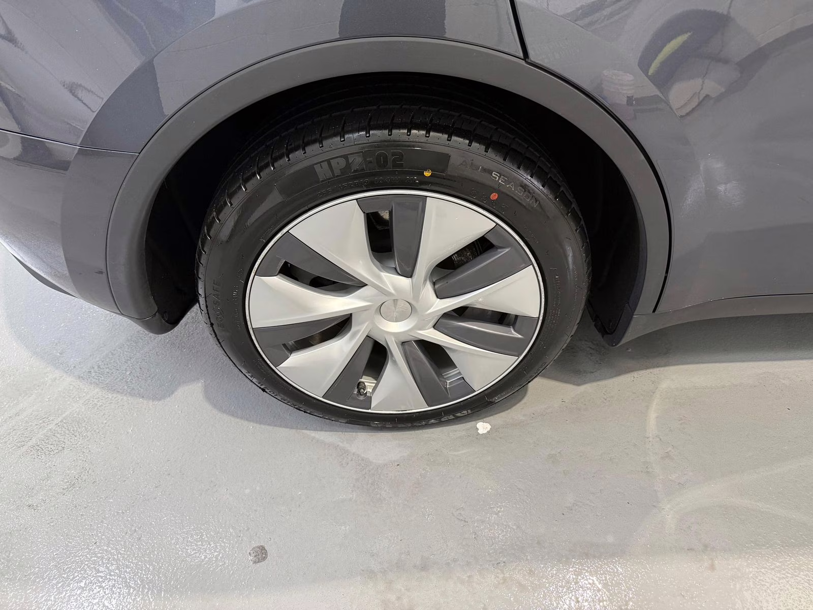 2023 Gray Tesla Model Y Long Range AWD SUV