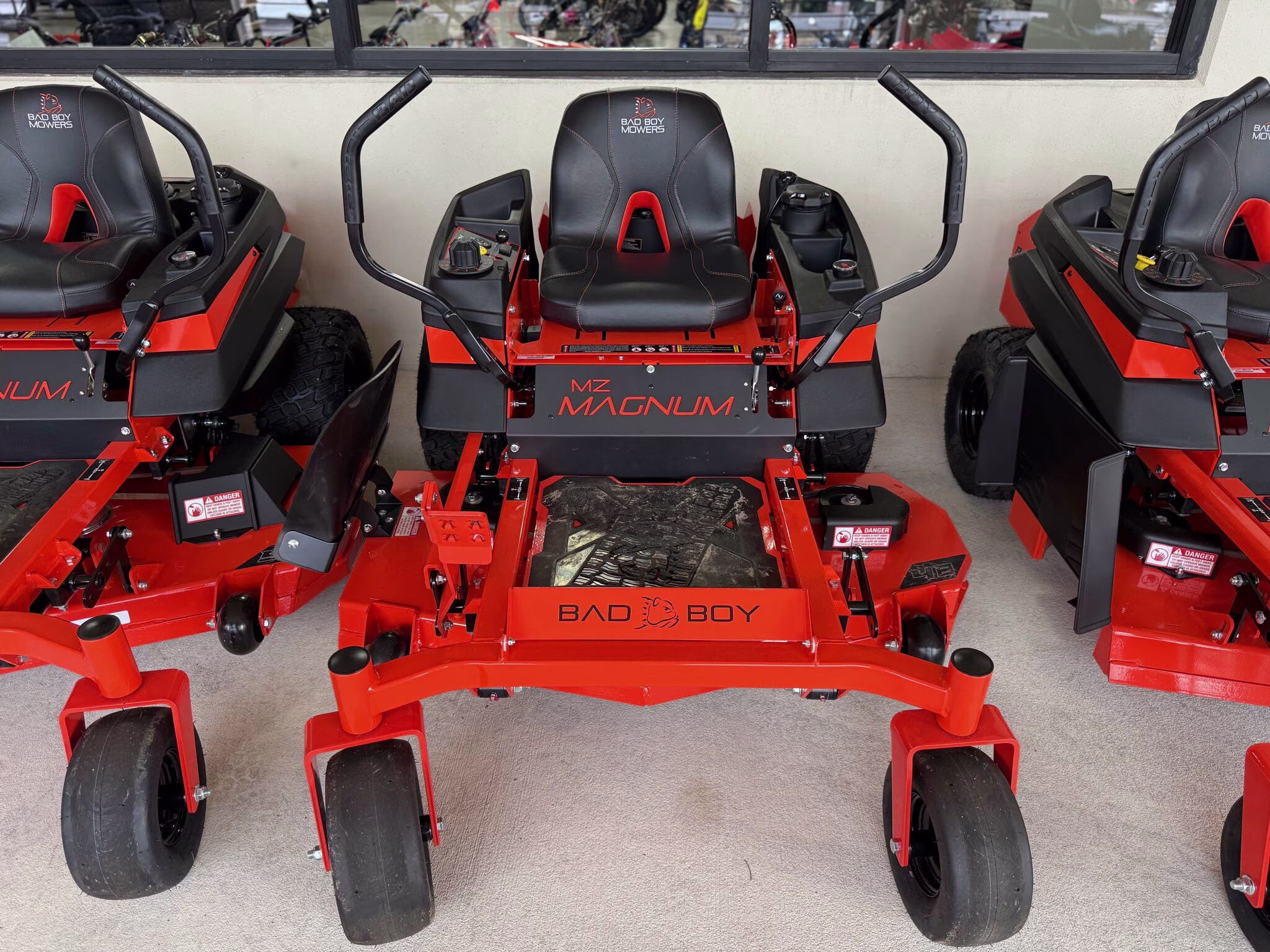 2026 Bad Boy Mowers MZ Magnum 48 Lawn Mower