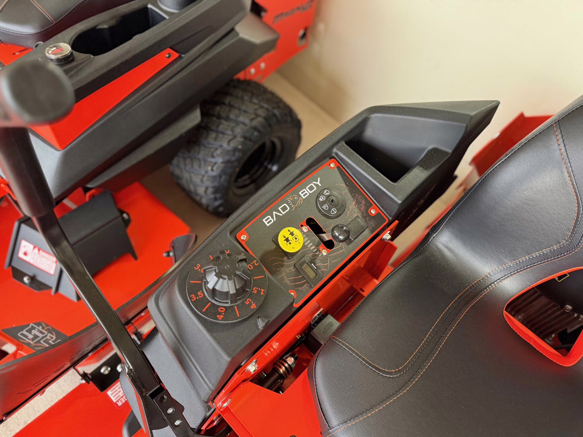 2026 Bad Boy Mowers MZ Magnum 48 Lawn Mower