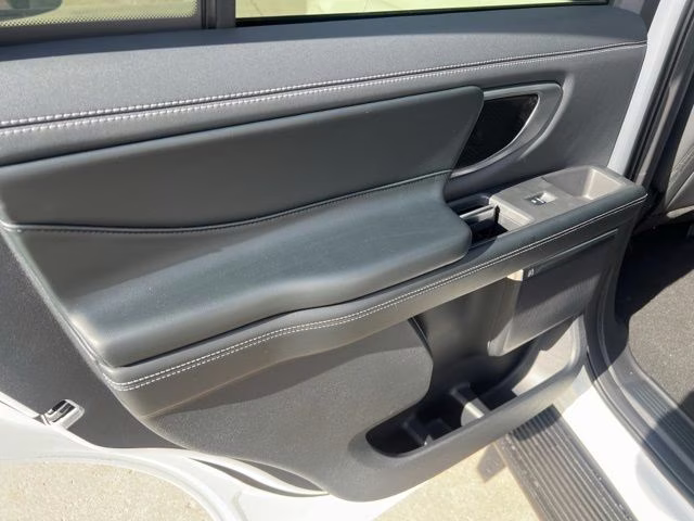 2026 White Ford Expedition Platinum 4X4 SUV