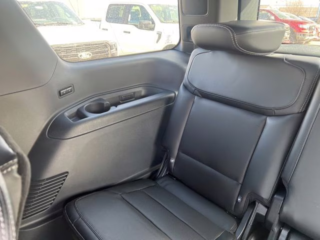 2026 White Ford Expedition Platinum 4X4 SUV