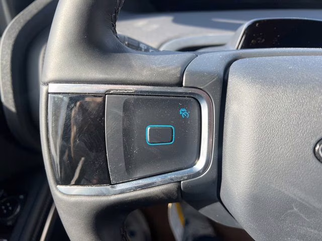 2026 White Ford Expedition Platinum 4X4 SUV