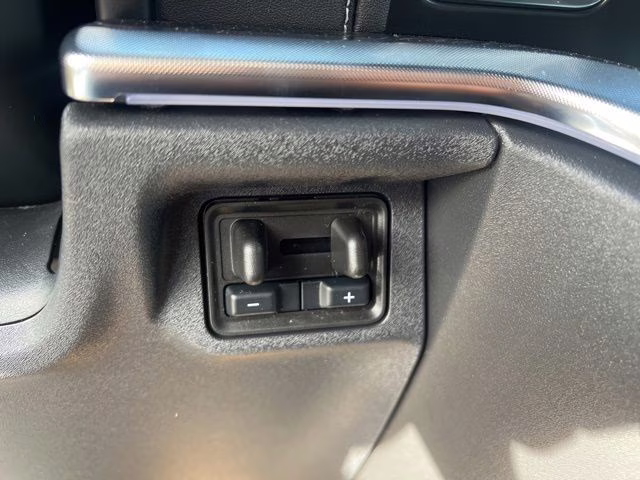 2026 White Ford Expedition Platinum 4X4 SUV