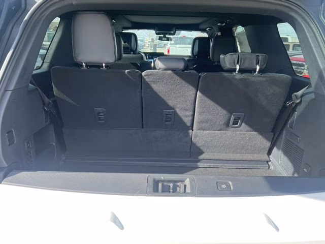 2026 White Ford Expedition Platinum 4X4 SUV