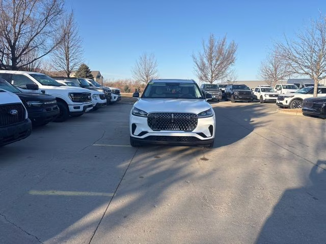2026 Pristine White Metallic Tri-Coat Lincoln Aviator Reserve AWD SUV