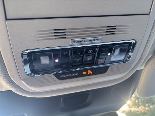 2026 Pristine White Metallic Tri-Coat Lincoln Aviator Reserve AWD SUV