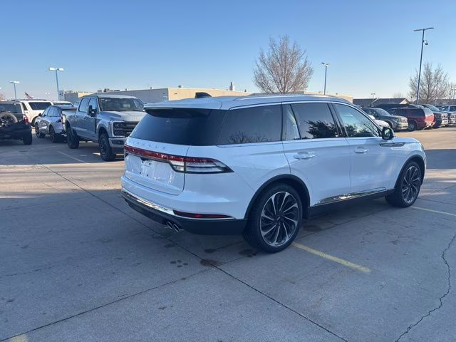 2026 Pristine White Metallic Tri-Coat Lincoln Aviator Reserve AWD SUV