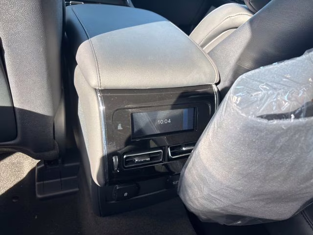 2026 Pristine White Metallic Tri-Coat Lincoln Aviator Reserve AWD SUV