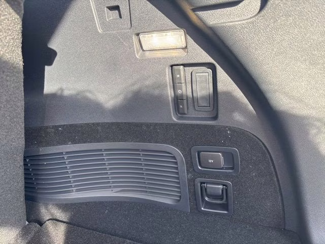 2026 Pristine White Metallic Tri-Coat Lincoln Aviator Reserve AWD SUV