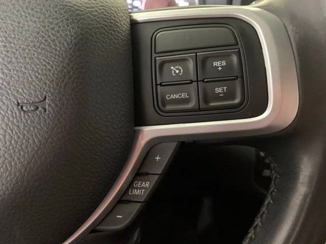 2021 Diamond Black Crystal Pearlcoat Ram 3500 Big Horn 4X4 Truck