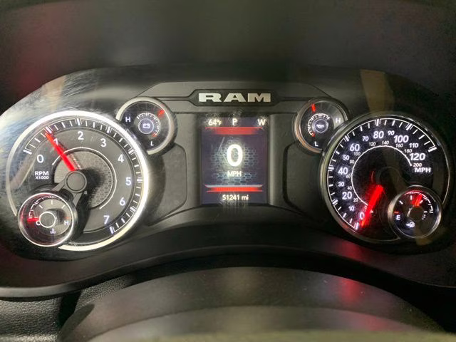 2021 Diamond Black Crystal Pearlcoat Ram 3500 Big Horn 4X4 Truck