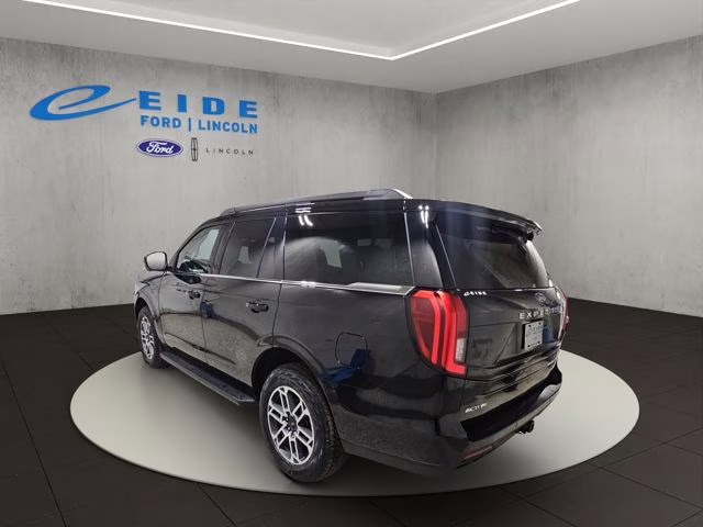 2026 Agate Black Metallic Ford Expedition Active 4X4 SUV