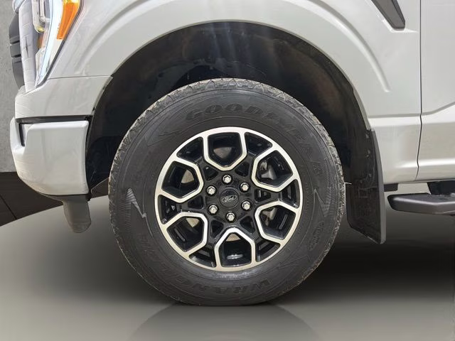 2023 Avalanche Ford F-150 XLT 4X4 Truck