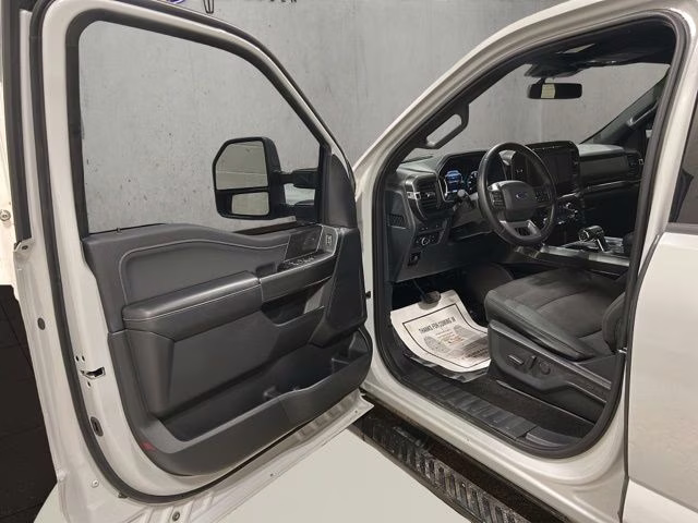 2023 Avalanche Ford F-150 XLT 4X4 Truck