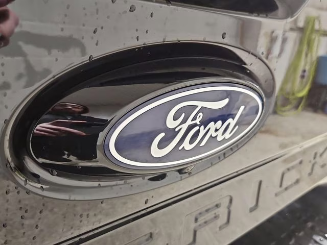 2026 Shadow Black Ford Maverick XLT AWD Truck