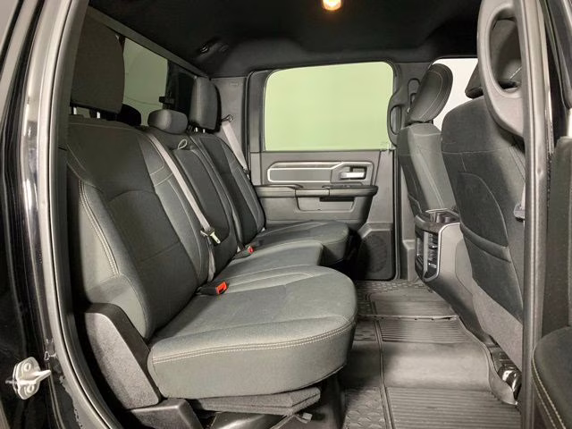 2021 Diamond Black Crystal Pearlcoat Ram 3500 Big Horn 4X4 Truck