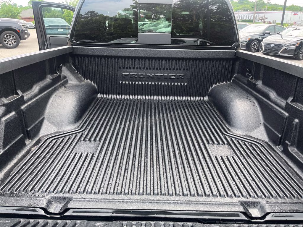 2026 Super Black Nissan Frontier SV 4X4 Truck
