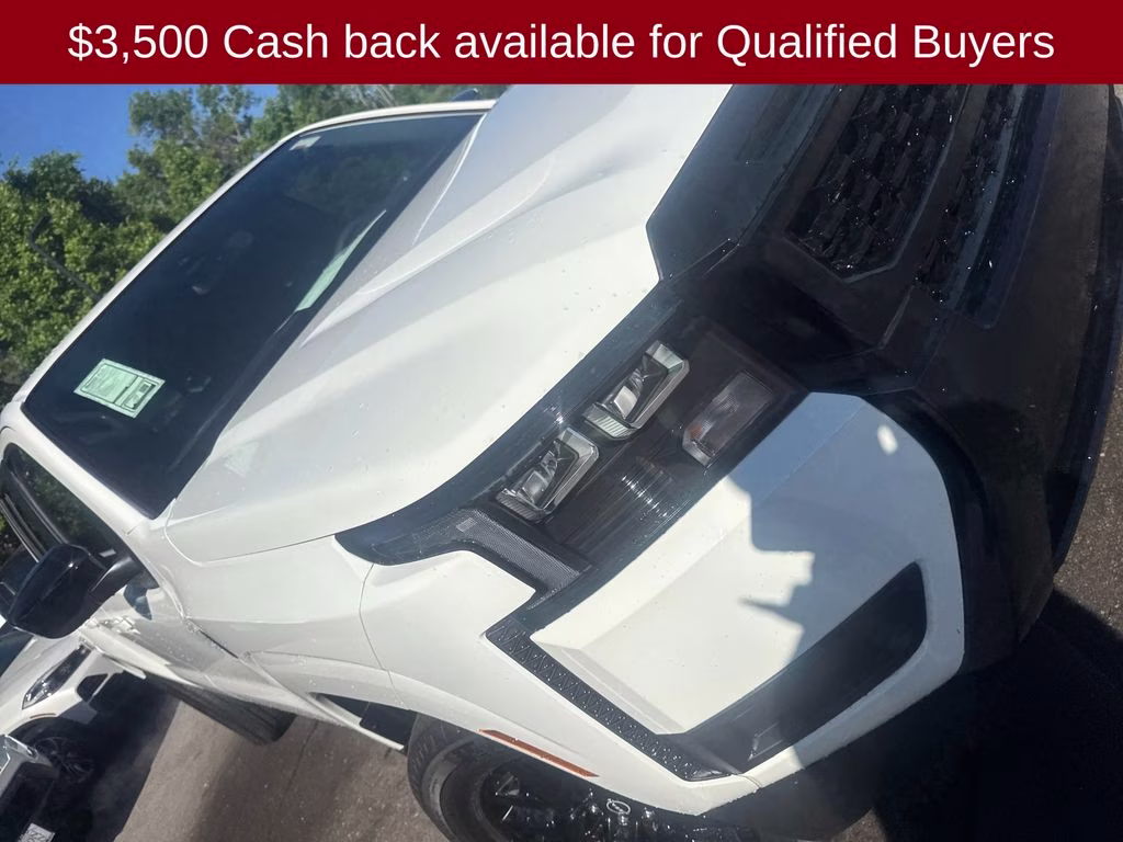 2026 Glacier White Nissan Frontier SV 4X4 Truck