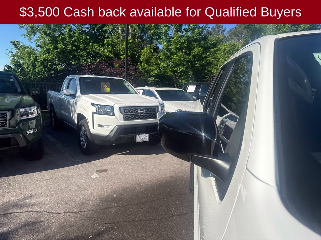 2026 Glacier White Nissan Frontier SV 4X4 Truck